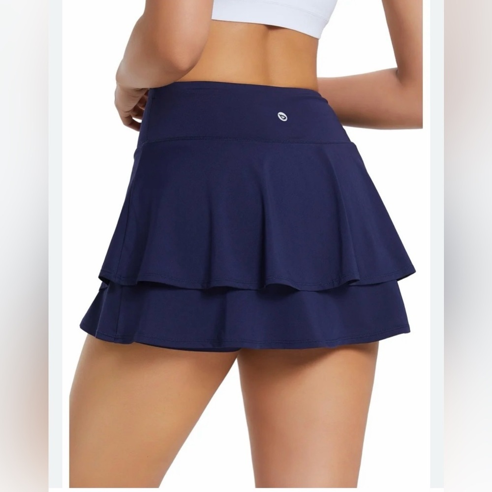 NWT Baleaf Tennis Golf Tiered Skort Navy Size Medium.